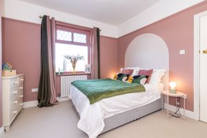 Bed- click for photo gallery